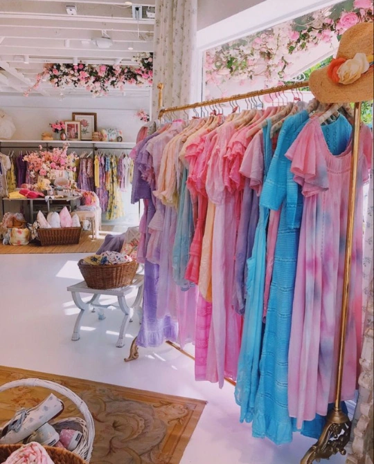 Fancy Boutiques In Adyar
